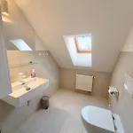 Maisonette Fuer 9 Personen Gym & Parkplatz 7 Min Zum Flughafen Düsseldorf