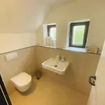 Maisonette-Wohnung in Stadtvilla mit 3 SZ&Gym& Parkplätze